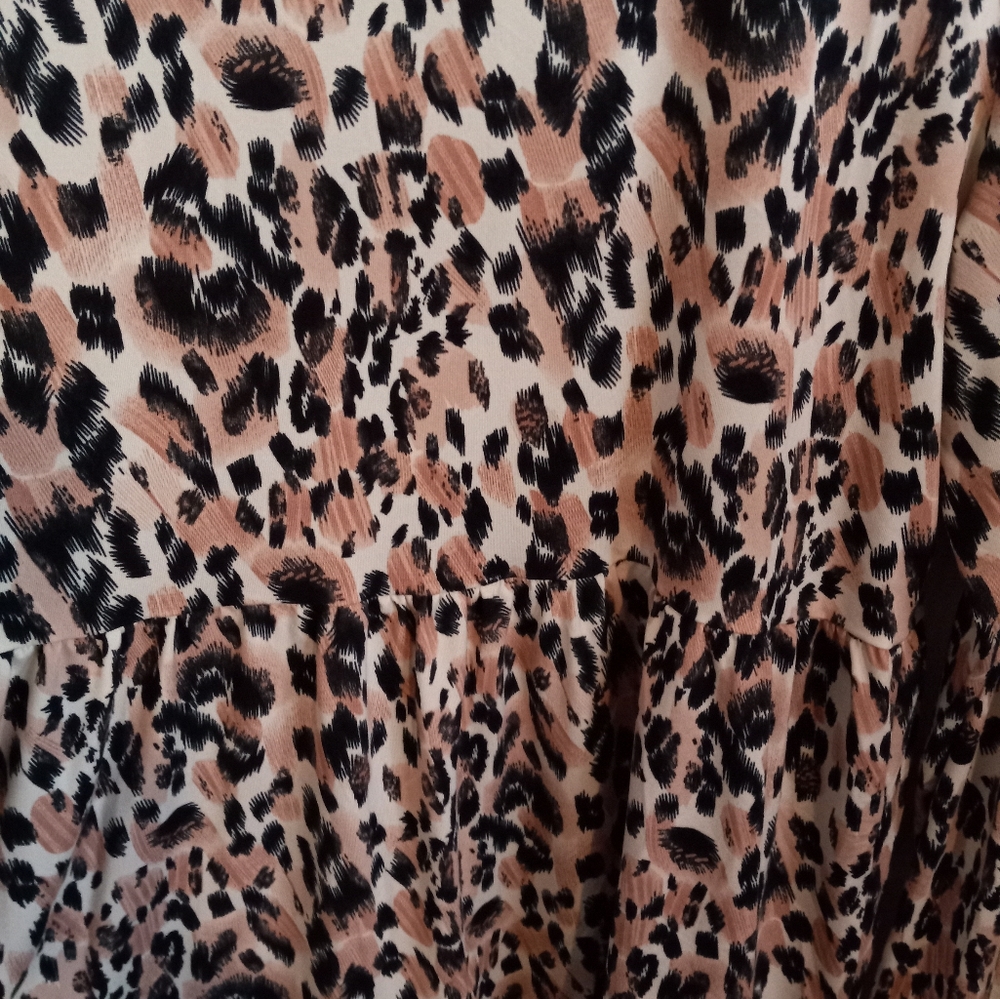 Ladies Top - Picture 5 of 5